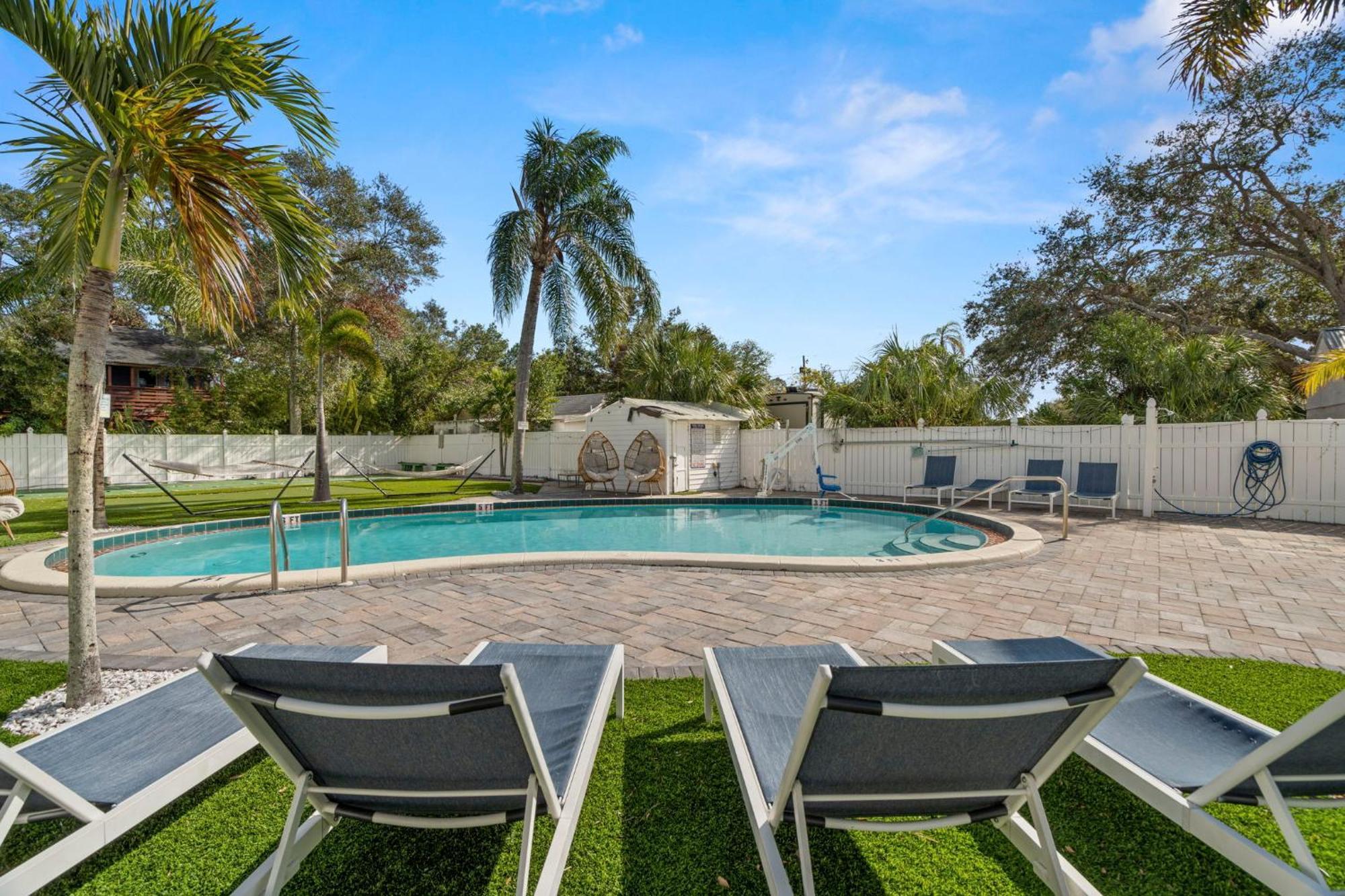 1K Bed Studio Apt With Shared Pool 06 Clearwater Exterior foto